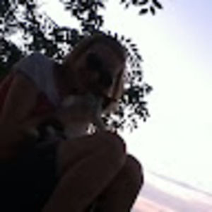 Meet your Posher, Mia